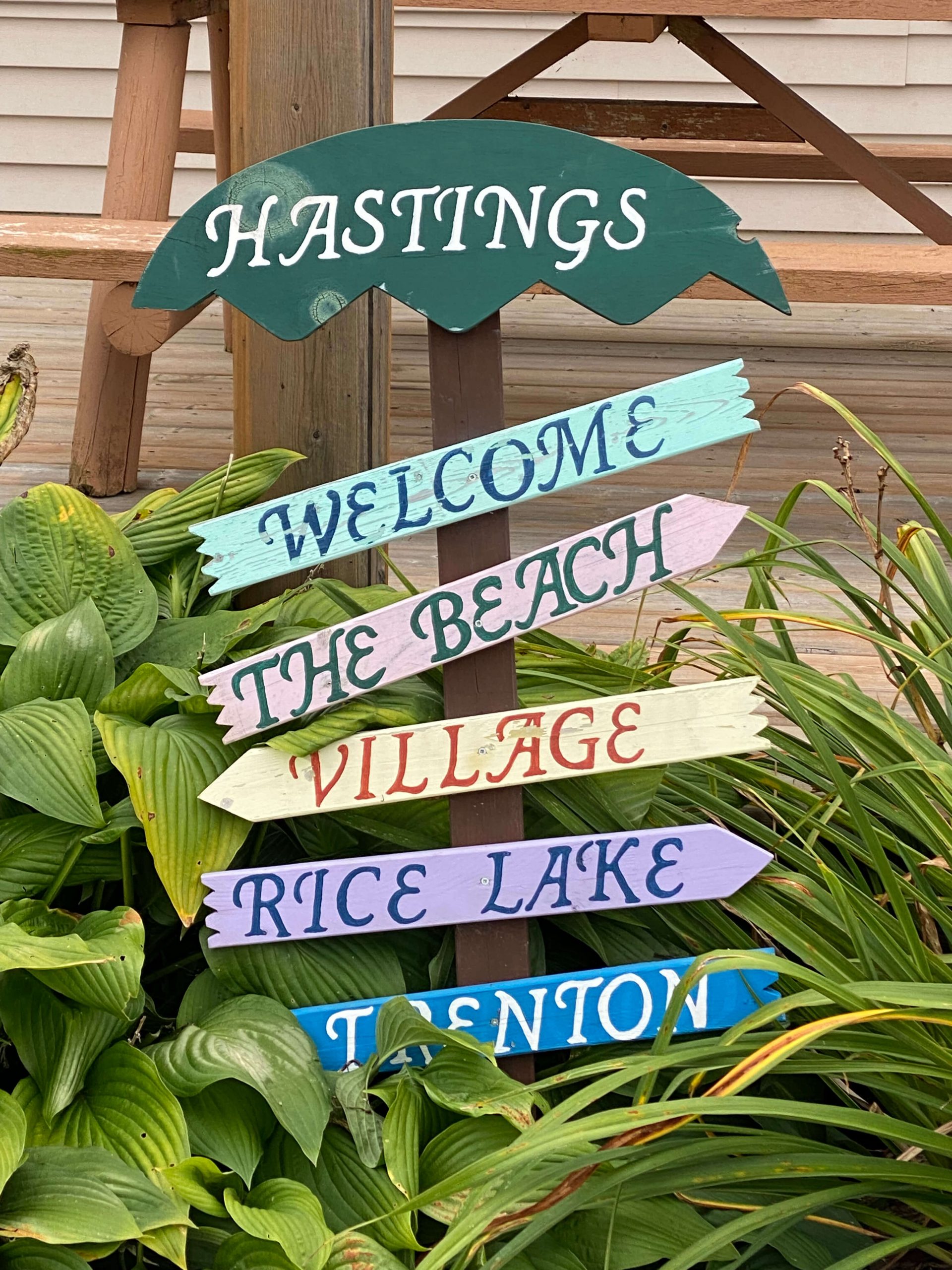 Hastings Marina Directional Sign directing and welcoming you to the beach, the village, rice Lake, Trenton